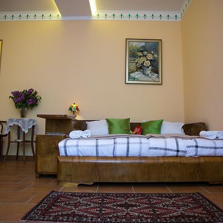 סובוטיקה Kolar Apartment מראה חיצוני תמונה