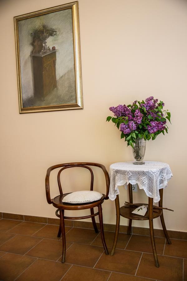 סובוטיקה Kolar Apartment מראה חיצוני תמונה