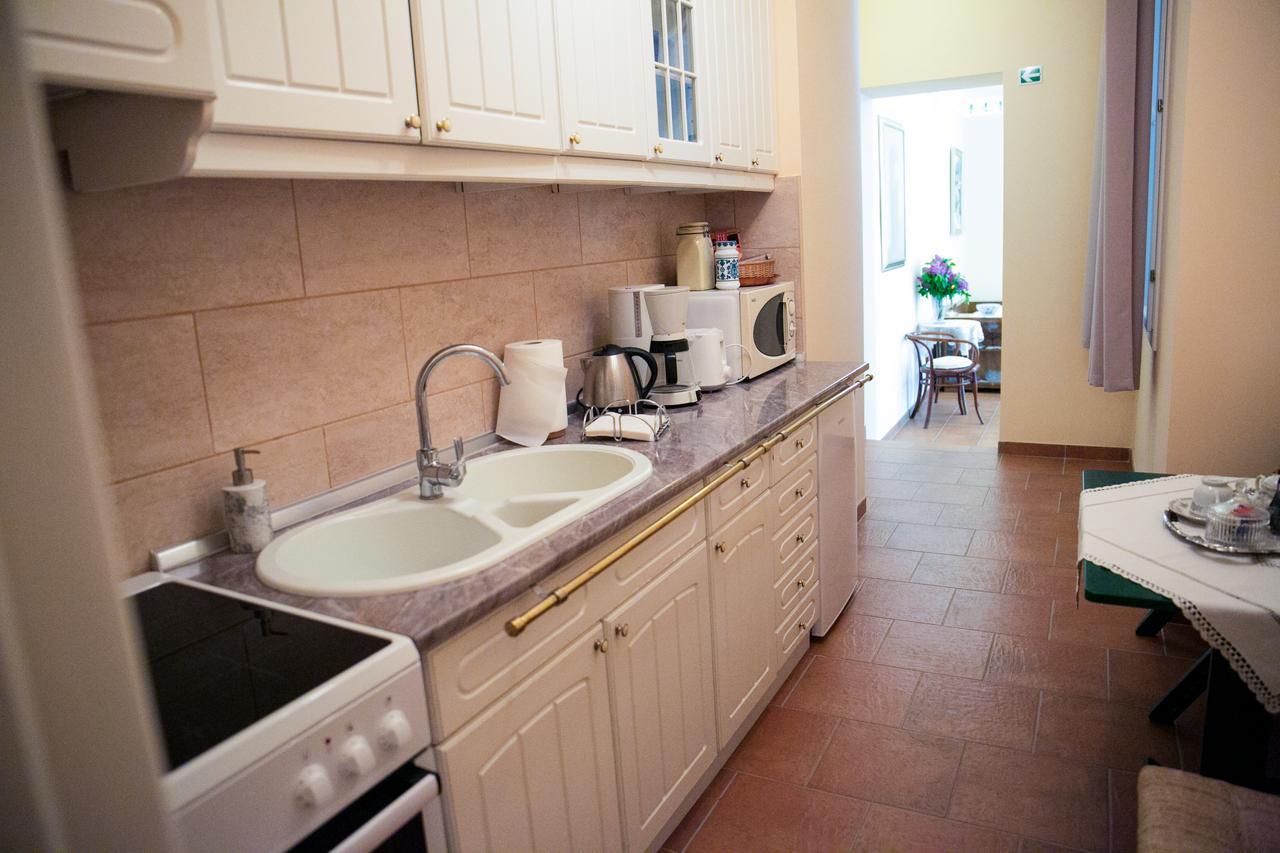 סובוטיקה Kolar Apartment מראה חיצוני תמונה